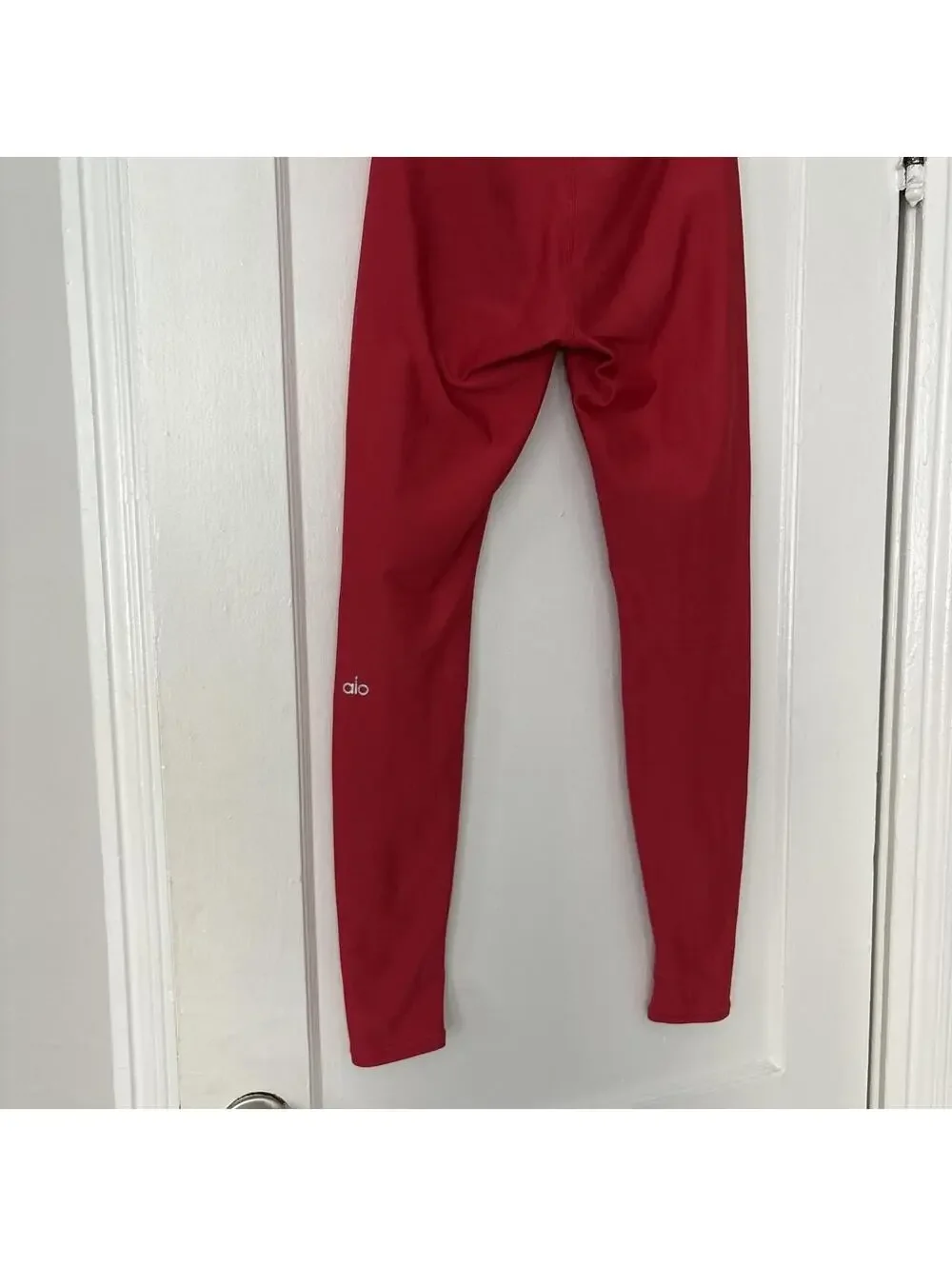 Alo Yoga Women's Red Legging